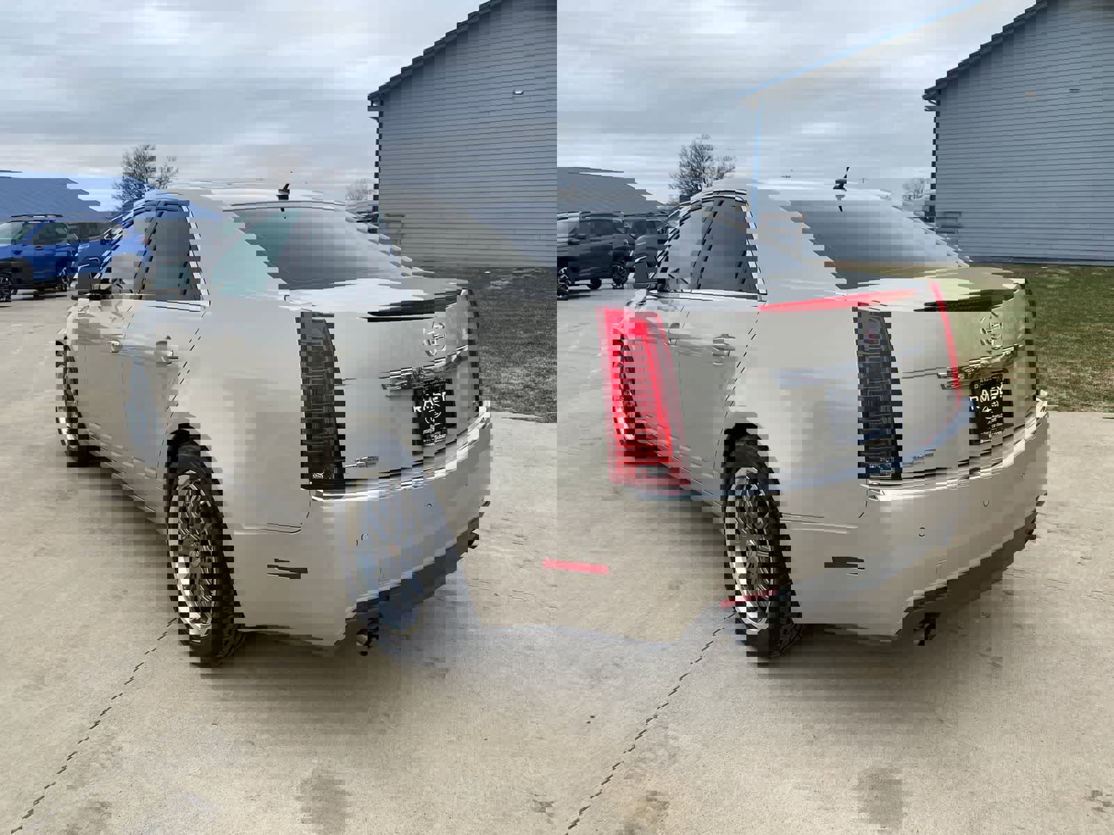 Used 2008 Cadillac CTS 3.6 w/ Luxury Level Two Package image 4