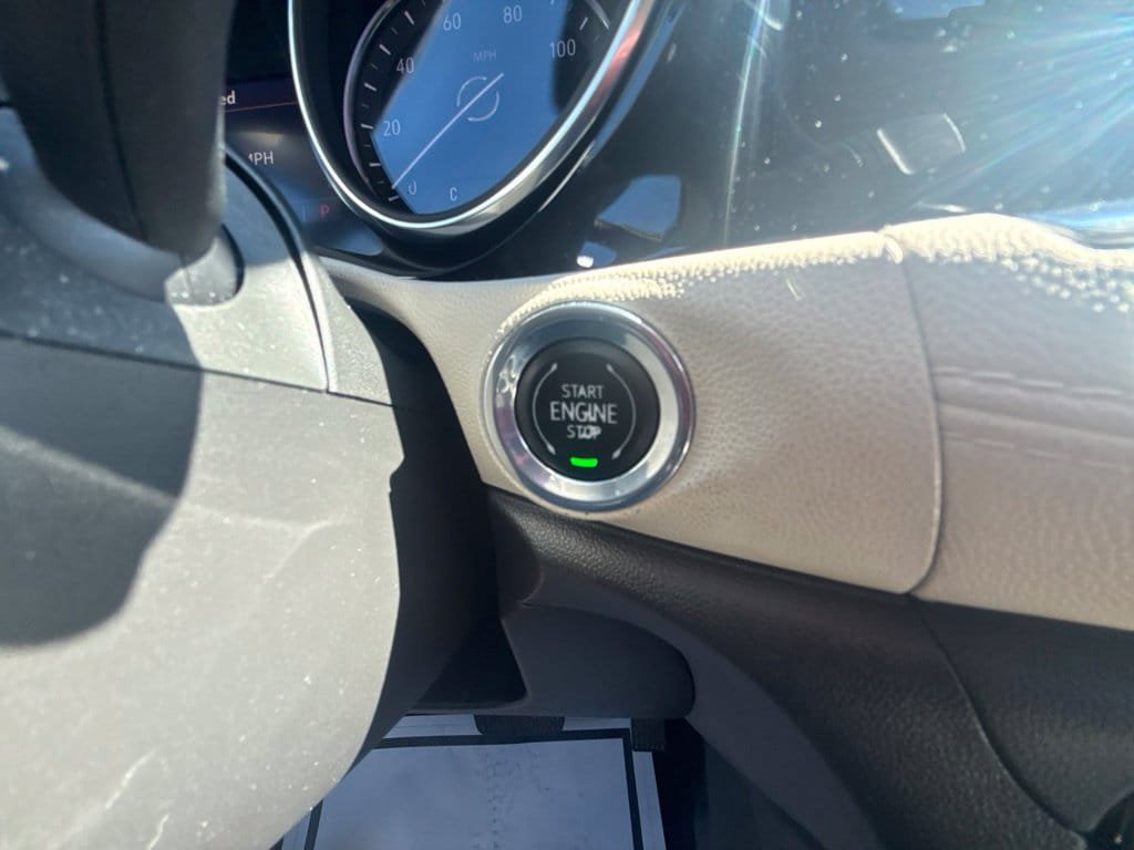 Used 2022 Buick Encore GX Select FWD image 27