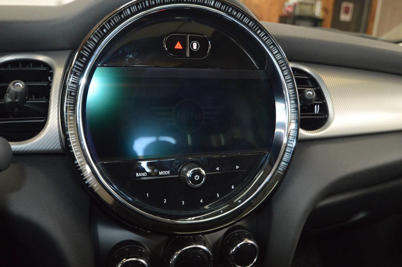 Used 2022 MINI Cooper S image 28