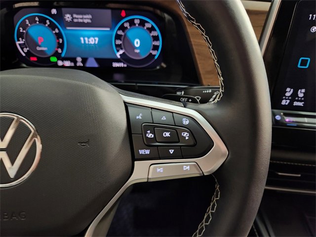 Used 2024 Volkswagen Atlas SE w/ Black Wheel Package image 28