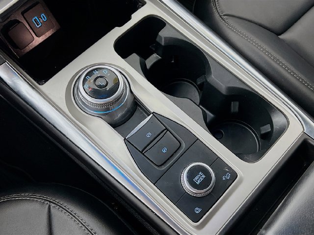 Used 2022 Ford Explorer XLT w/ Equipment Group 202A AWD/4WD image 23