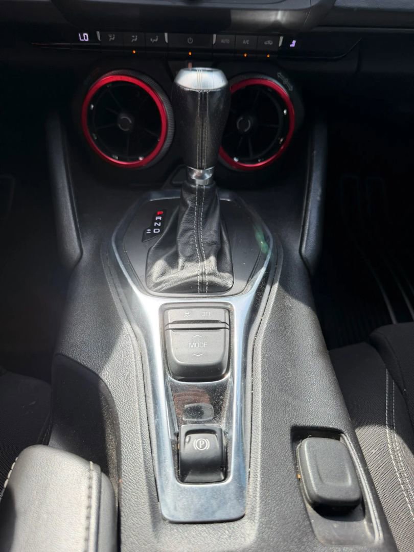 Used 2018 Chevrolet Camaro SS RWD image 24