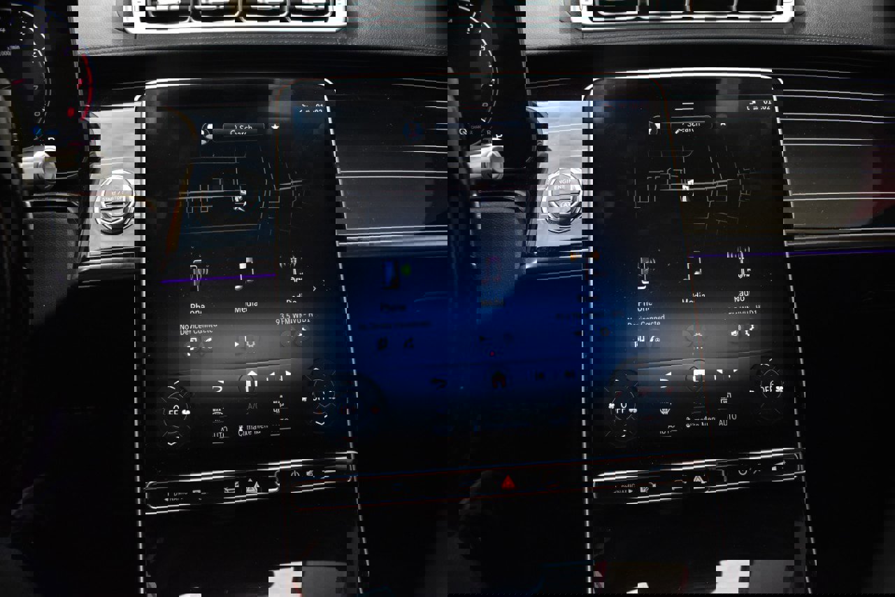 Used 2021 Mercedes-Benz S 580 4MATIC w/ AMG Line image 32