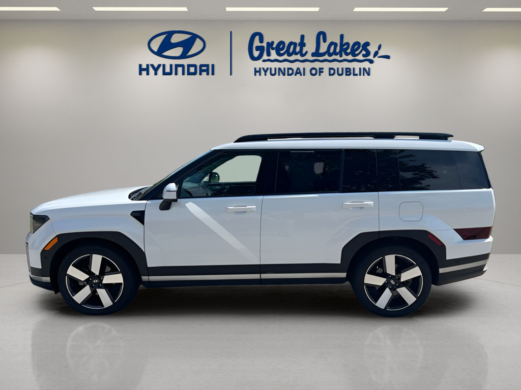 Used 2024 Hyundai Santa Fe Limited AWD/4WD image 2