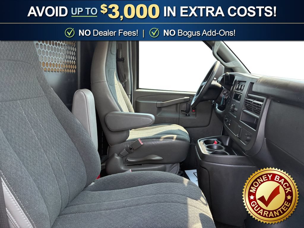 Used 2024 Chevrolet Express 2500 w/ Driver Convenience Package RWD image 21
