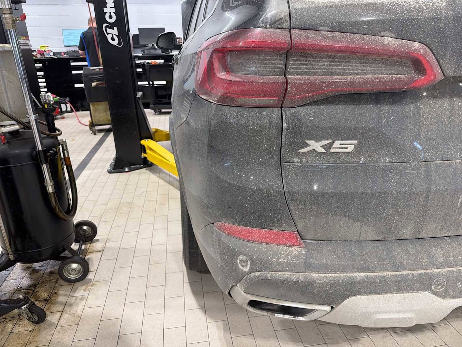 Used 2019 BMW X5 xDrive50i w/ Premium Package 2 AWD/4WD image 8