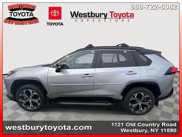 Used 2024 Toyota RAV4 XSE w/ Weather Package image 9