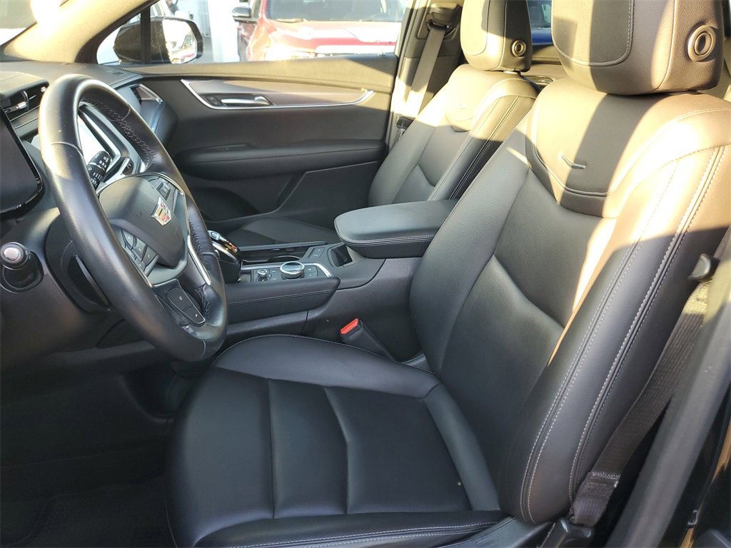 Used 2023 Cadillac XT5 Luxury image 19