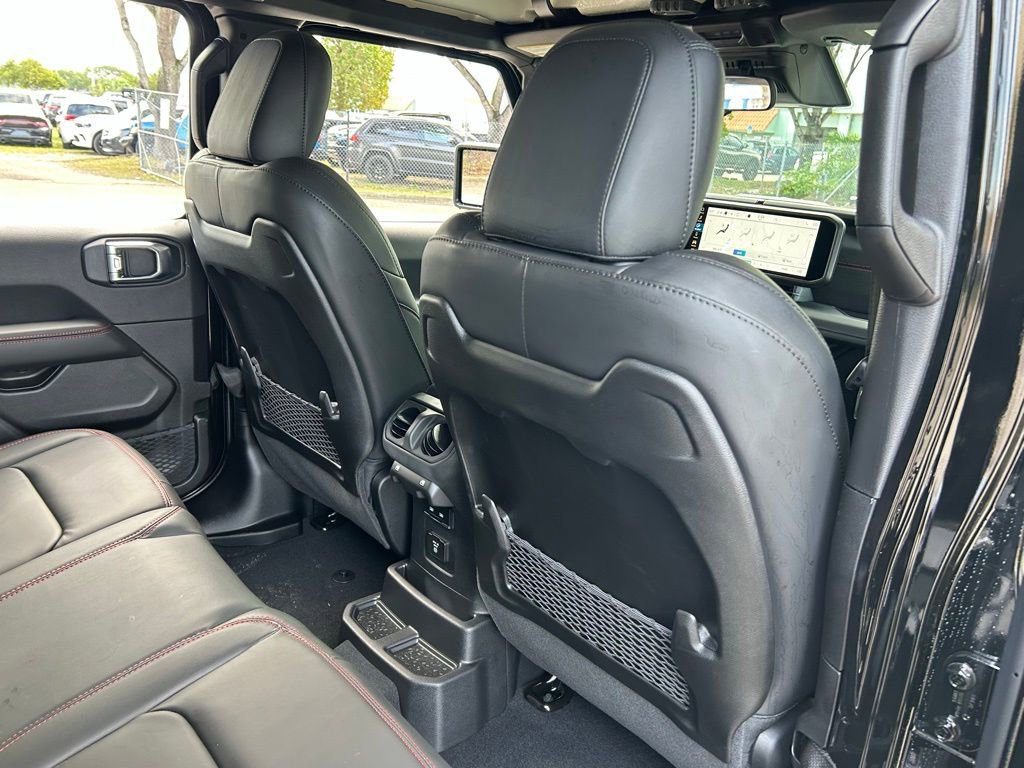 New 2026 Jeep Wrangler Unlimited Rubicon AWD/4WD image 36
