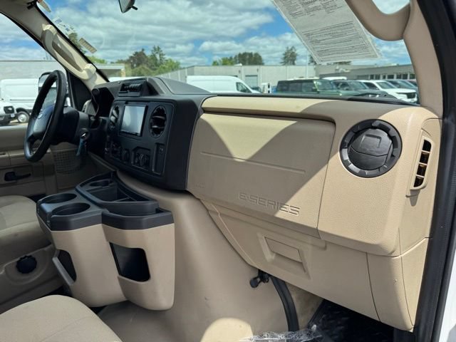 Used 2014 Ford E-350 and Econoline 350 XLT RWD image 22