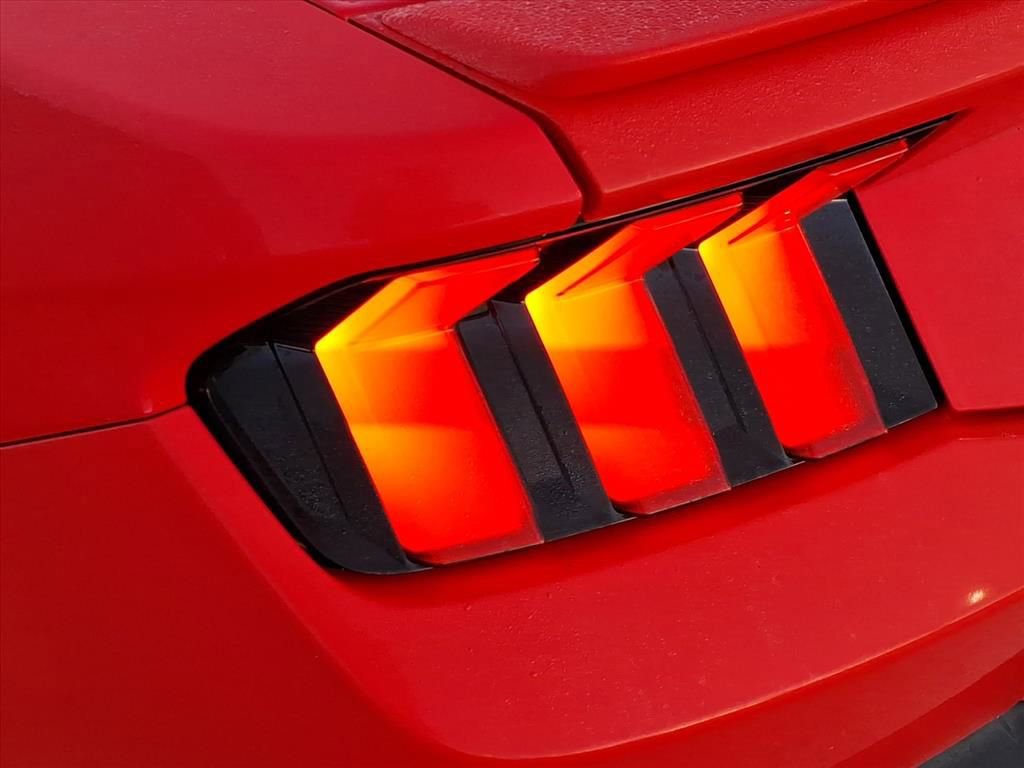 Used 2024 Ford Mustang Premium image 12