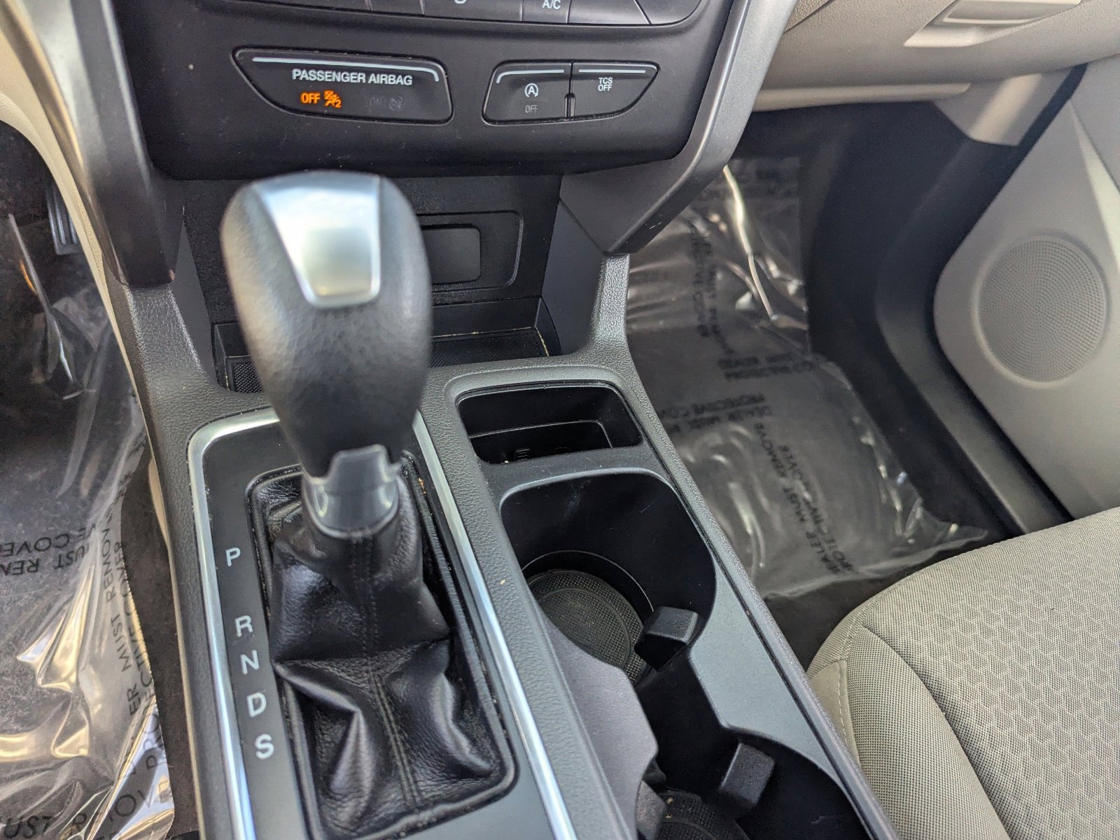 Used 2017 Ford Escape SE w/ Equipment Group 201A image 23