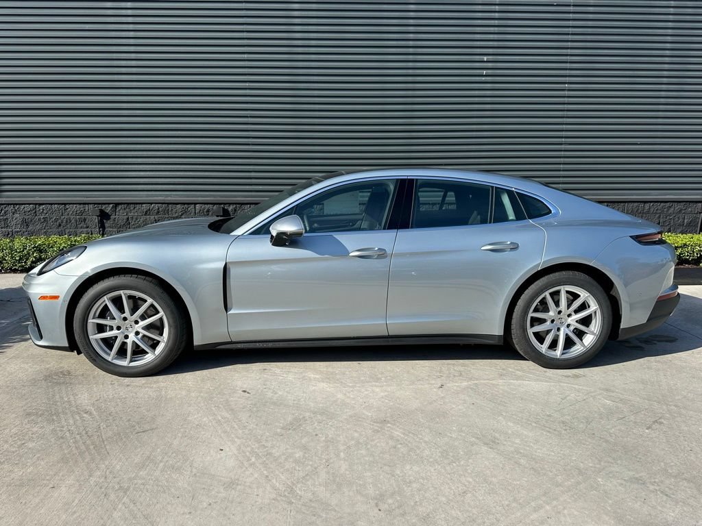 Certified 2026 Porsche Panamera RWD image 2