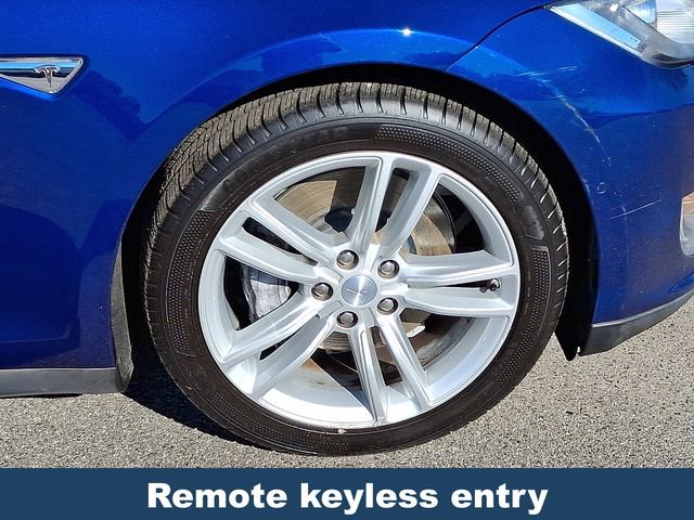 Used 2016 Tesla Model S 70 image 10