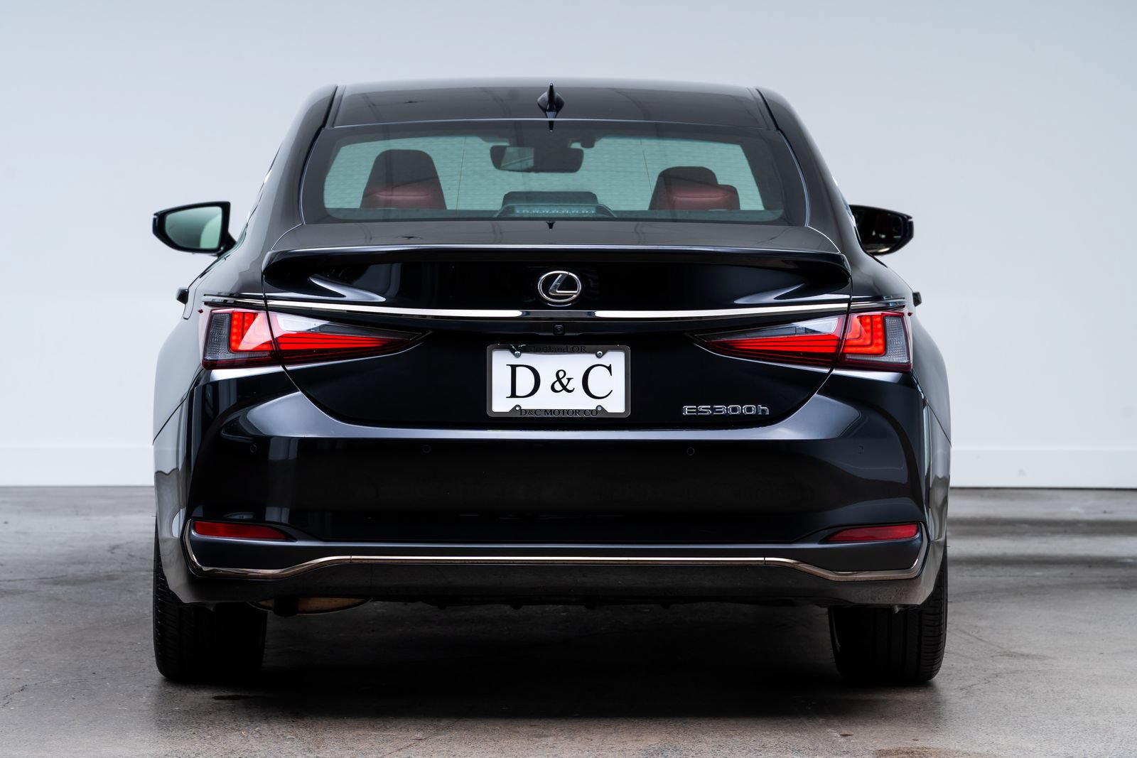 Used 2025 Lexus ES 300h FWD image 5