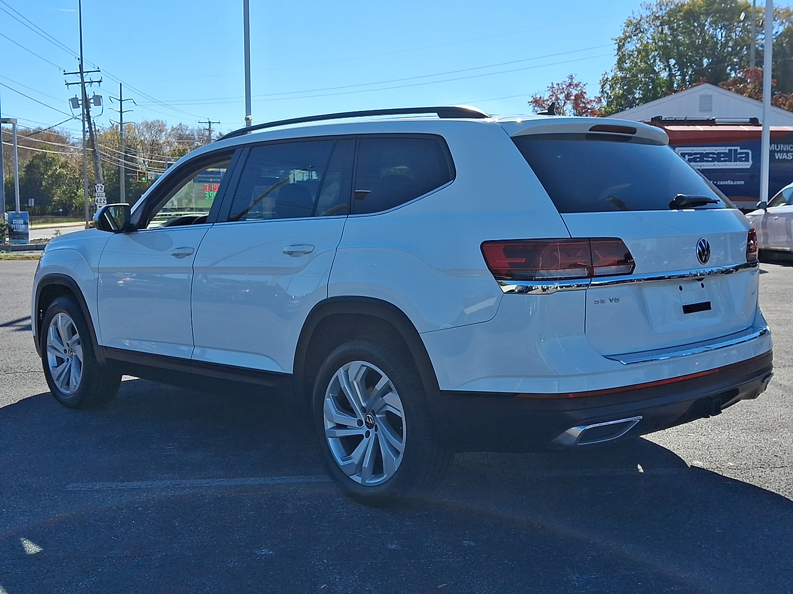 Used 2022 Volkswagen Atlas SE FWD image 6