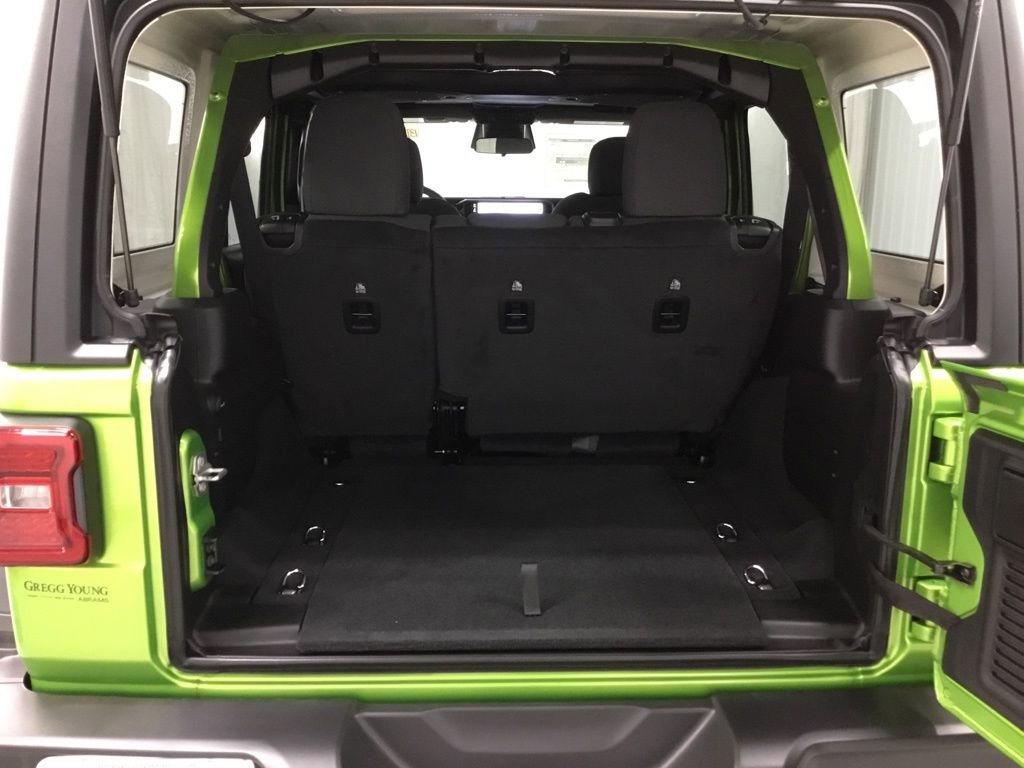 New 2026 Jeep Wrangler Sahara image 32