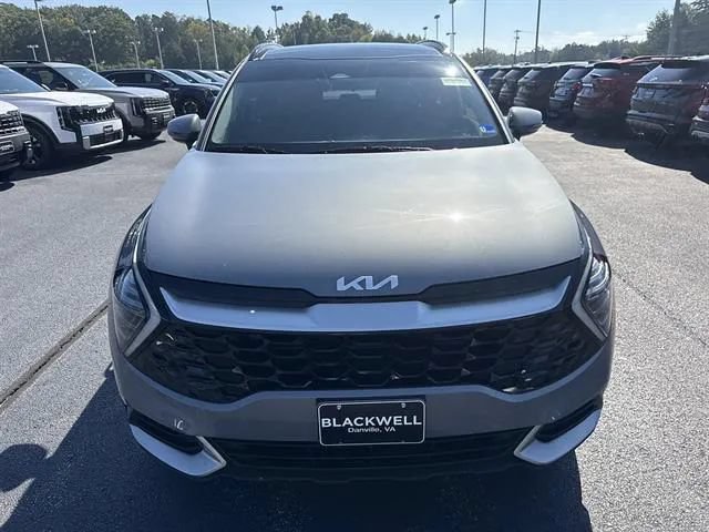 Certified 2025 Kia Sportage EX w/ Premium Package FWD image 2