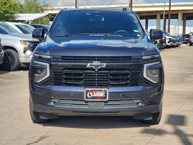 Used 2025 Chevrolet Suburban RST w/ Comfort Package AWD/4WD image 2
