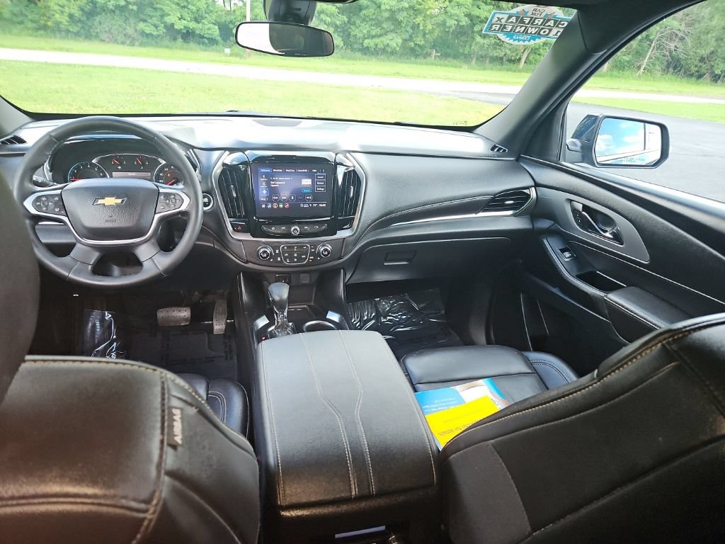 Used 2023 Chevrolet Traverse LT AWD/4WD image 22
