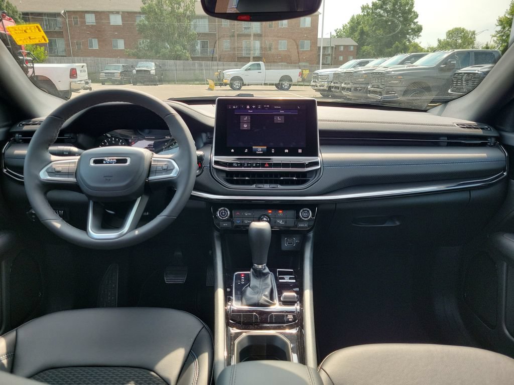 New 2026 Jeep Compass Latitude AWD/4WD image 7