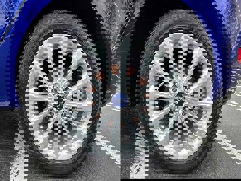 Used 2014 Ford Fiesta SE w/ Equipment Group 201A image 42