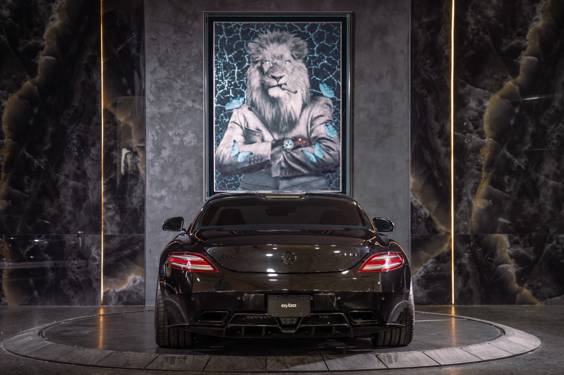 Used 2012 Mercedes-Benz SLS AMG Coupe image 5