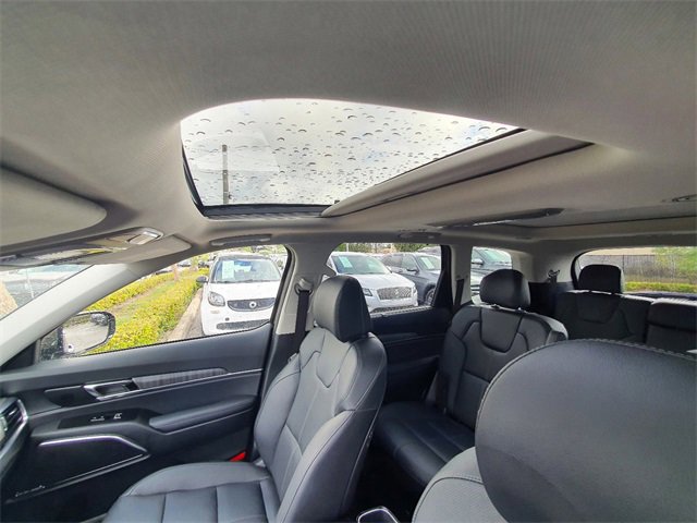 Used 2024 Kia Telluride SX image 25