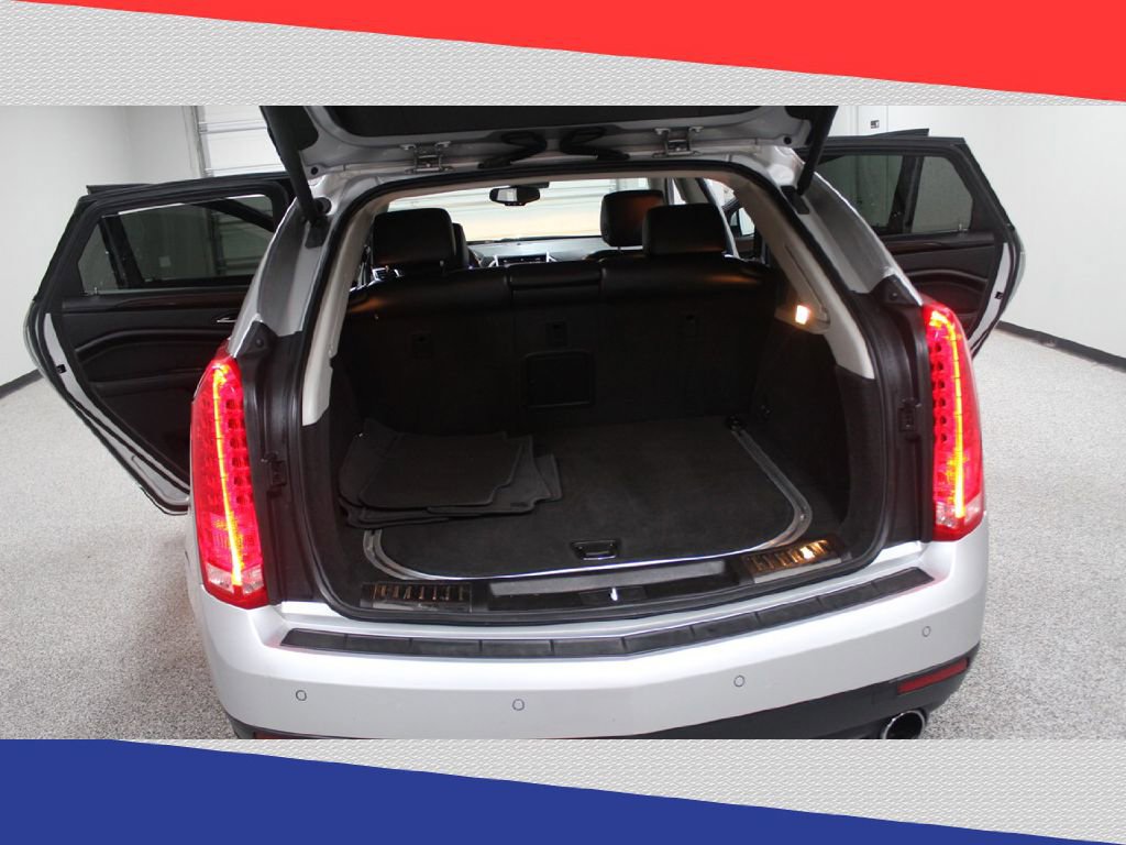 Used 2016 Cadillac SRX Luxury w/ Driver Awareness Package image 29