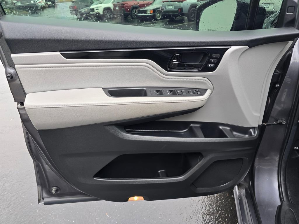 Used 2020 Honda Odyssey Elite image 8