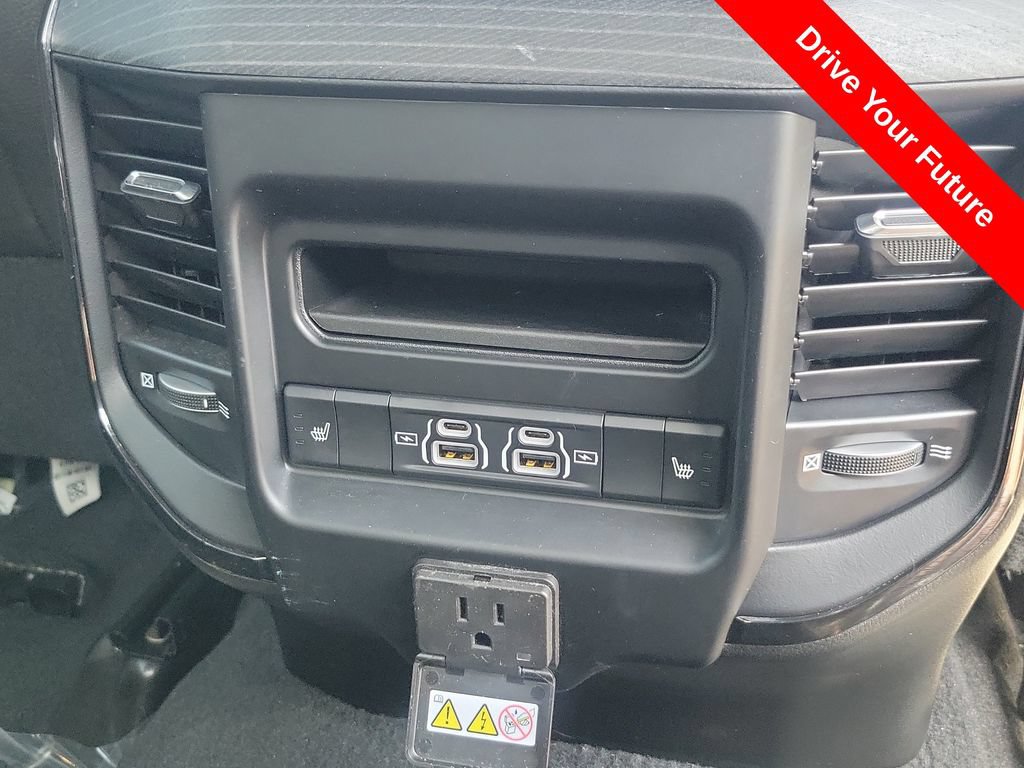 Used 2023 RAM 2500 Limited w/ Night Edition AWD/4WD image 26