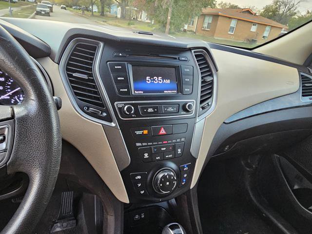 Used 2017 Hyundai Santa Fe Sport image 14