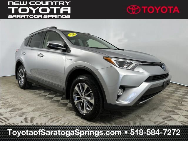 Used 2018 Toyota RAV4 XLE w/ Convenience Package AWD/4WD image 1