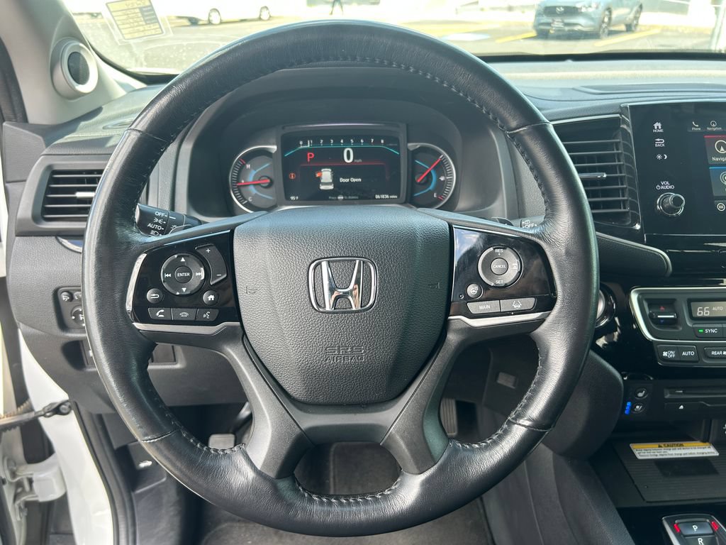 Used 2020 Honda Pilot Elite image 22