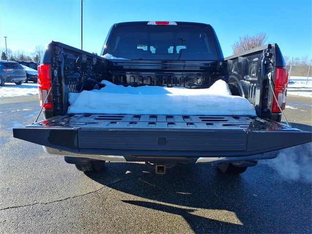 Used 2018 Ford F150 Lariat w/ Equipment Group 502A Luxury image 9