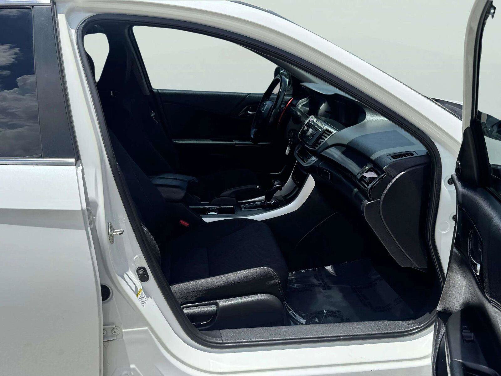 Used 2013 Honda Accord Sport image 53