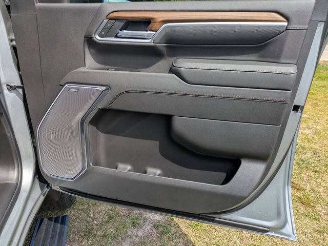 New 2026 Chevrolet Silverado 2500 High Country w/ Technology Package AWD/4WD image 37