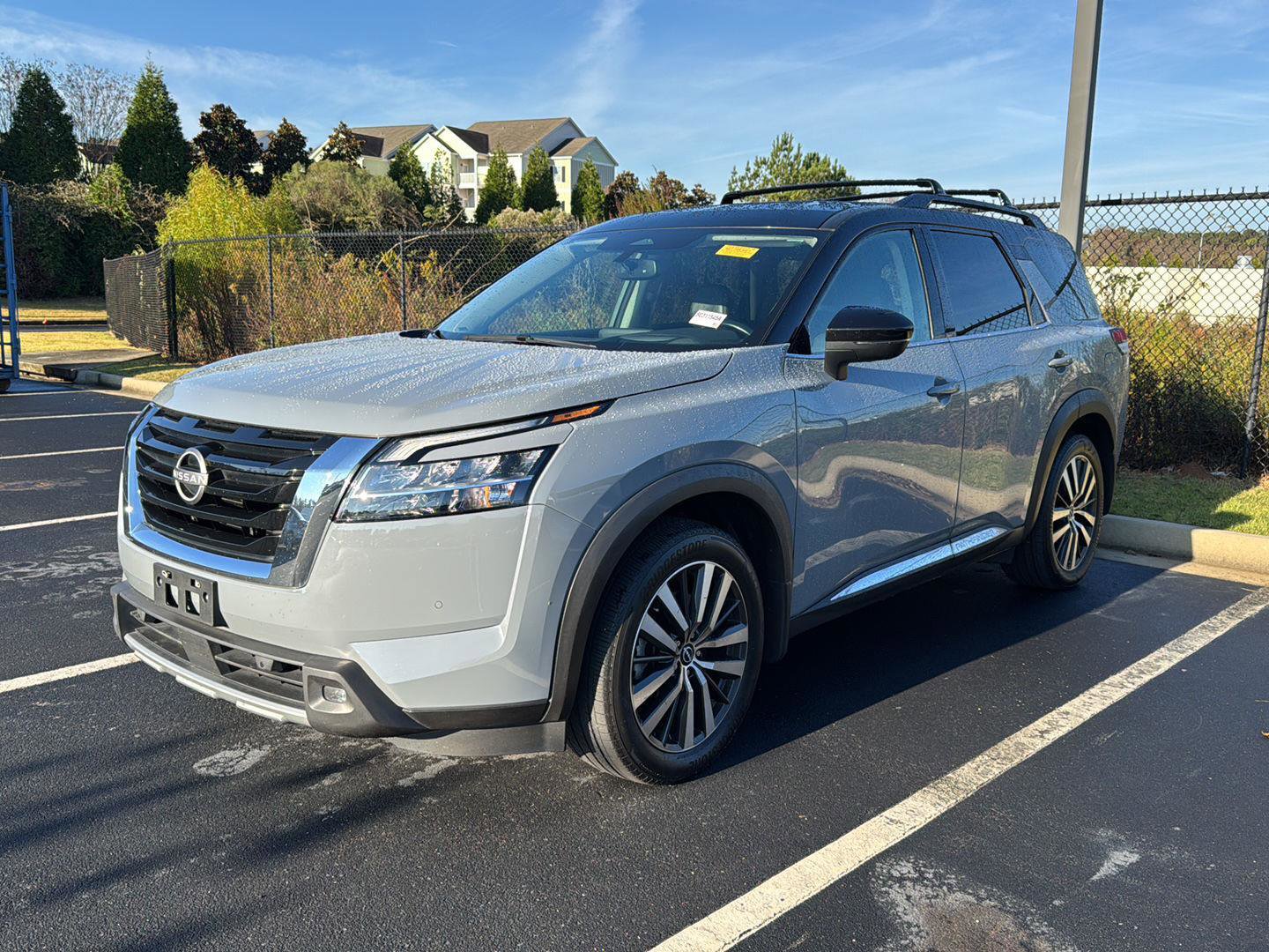 Used 2022 Nissan Pathfinder Platinum w/ Cargo Package