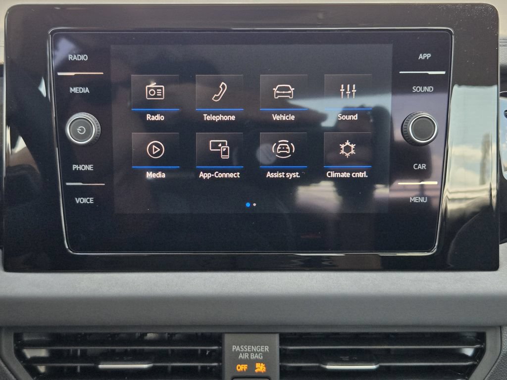 New 2027 Volkswagen Jetta SE FWD image 16