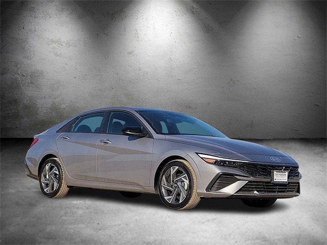 New 2025 Hyundai Elantra Sport w/ Cargo Package FWD image 2