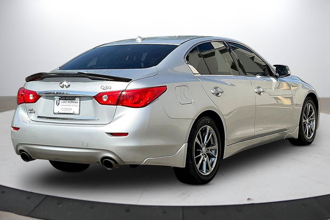 Used 2017 INFINITI Q50 Signature Edition image 9