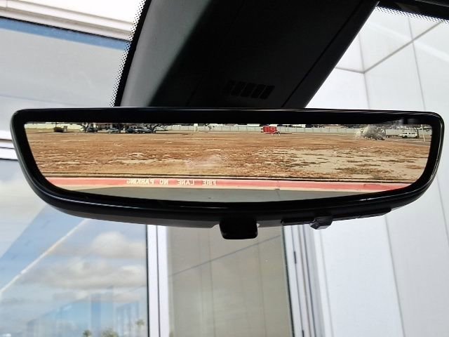 New 2026 Cadillac XT5 Premium Luxury w/ LPO, ONYX Package image 21