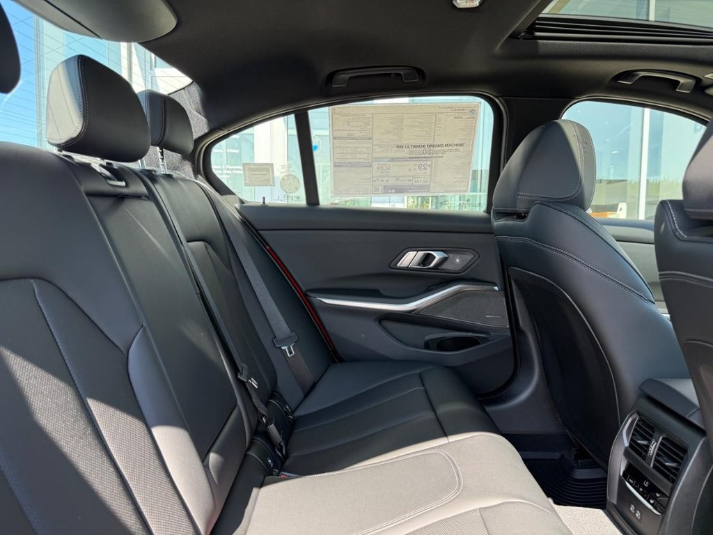 New 2026 BMW 330i xDrive Sedan w/ M Sport Package AWD/4WD image 5