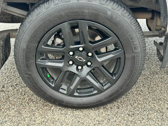 Certified 2022 Chevrolet Silverado 1500 RST AWD/4WD image 7