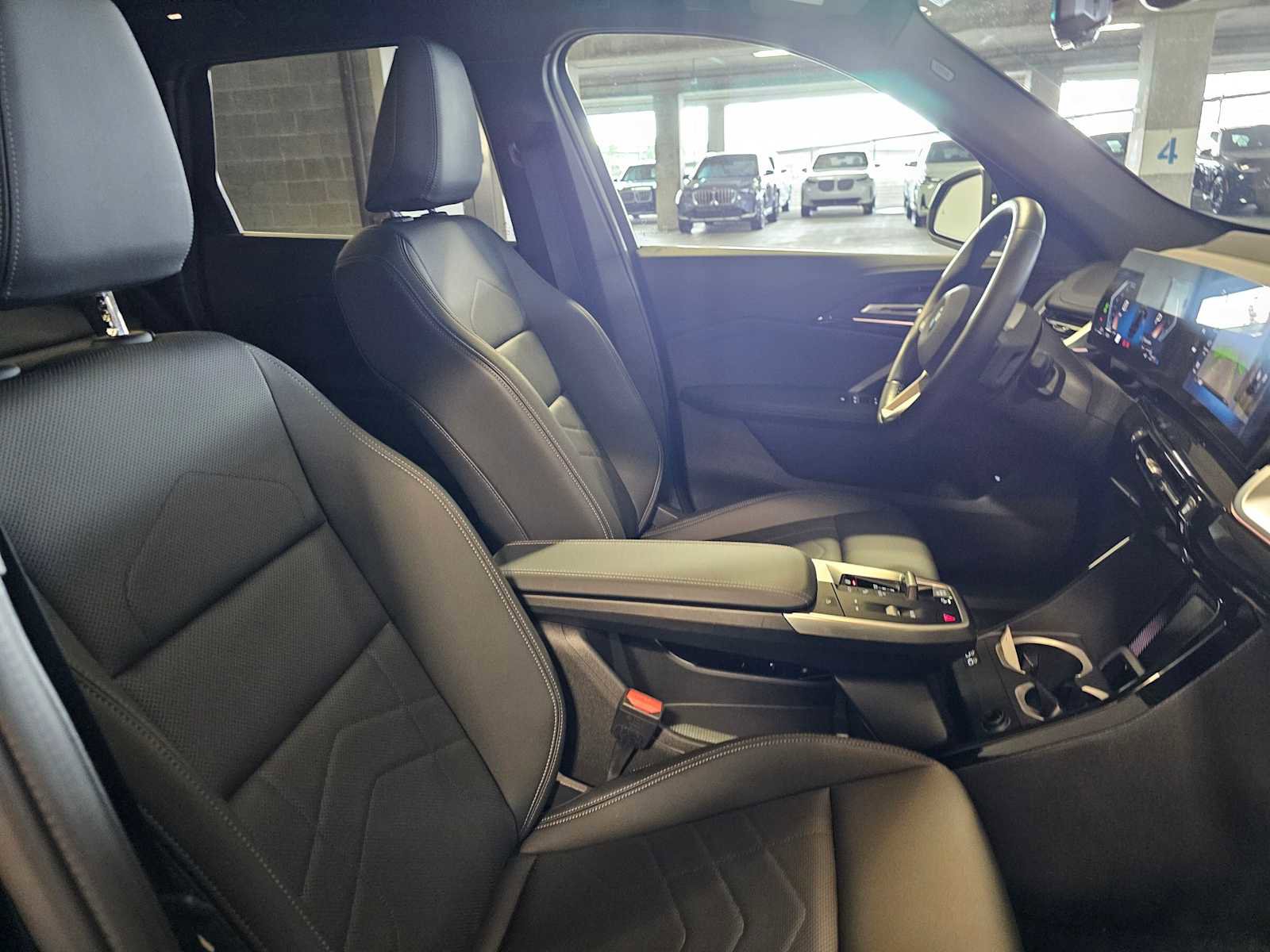 Used 2025 BMW X1 xDrive28i w/ Technology Package AWD/4WD image 37