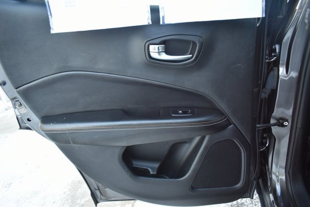 Used 2019 Jeep Compass Latitude w/ Popular Equipment Group image 32