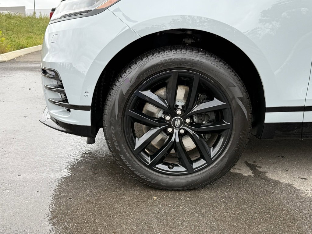 Used 2026 Land Rover Range Rover Velar Dynamic SE image 10