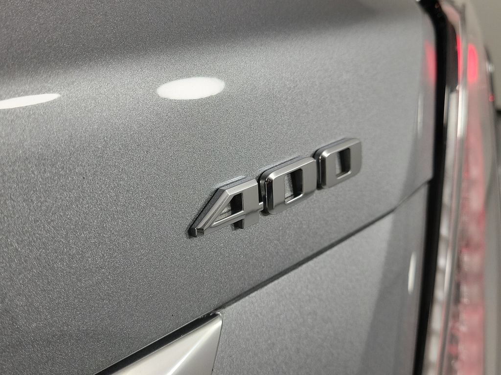 Used 2025 Cadillac XT5 Sportv AWD/4WD image 7