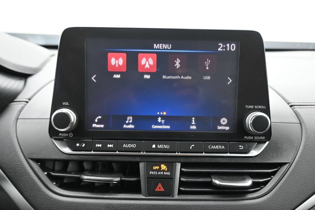 Used 2019 Nissan Altima 2.5 SV AWD/4WD image 16