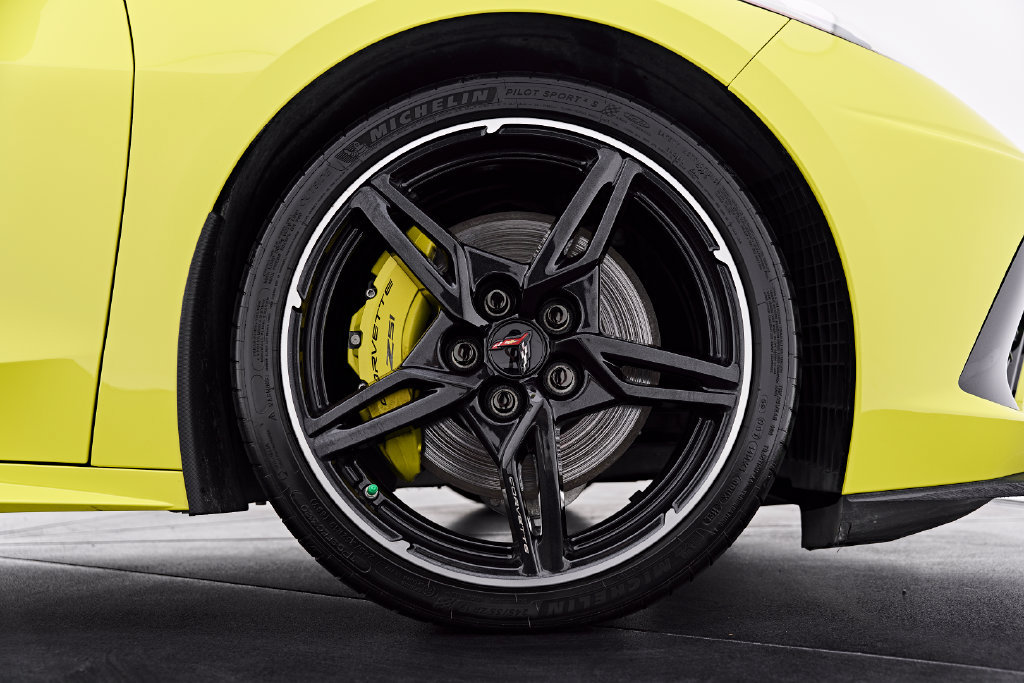 Used 2022 Chevrolet Corvette Stingray Premium Conv w/ Z51 Performance Package RWD image 41